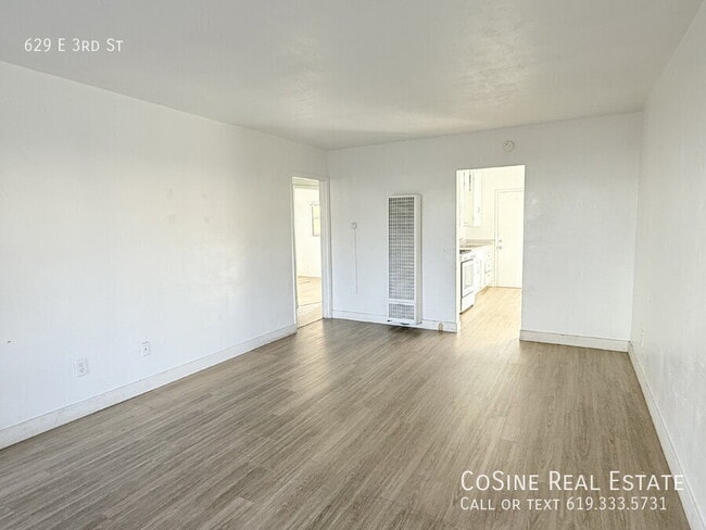 Photo - 629 E 3rd St