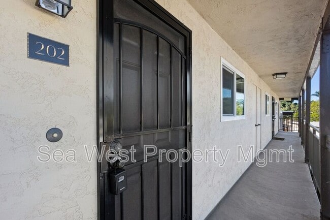 Photo - 820 Encinitas Blvd Unit #202
