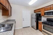 Photo - Vineyards at Palm Desert Apartment Homes