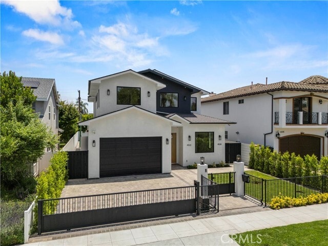 Photo - 4532 Katherine Ave