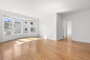 Photo - 3314 Rowena Ave Unit 3314 - 3