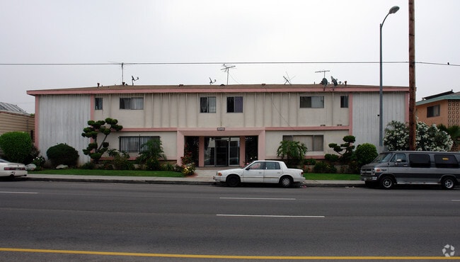 Building Photo - 13120 S. Vermont Ave.