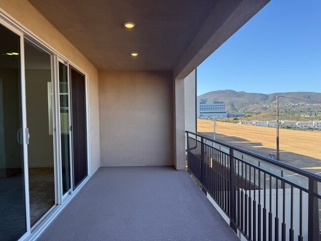 Photo - 424 Bunsen St