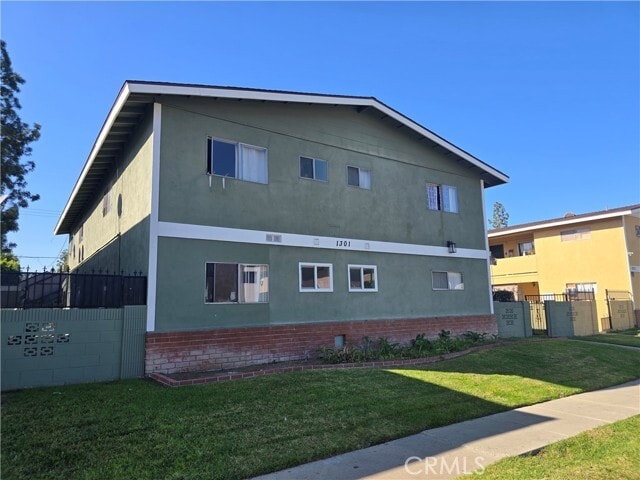 Photo - 1301 Burwood St