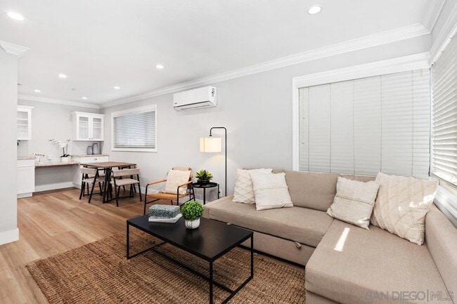 Photo - 852 Olive Ave