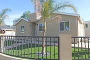 Photo - Upgraded 4+2.5 in Reseda w/all appliances ... House
