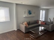 Photo - 1625 Wellesley Ave