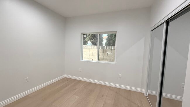 Photo - 9455 Luders Ave