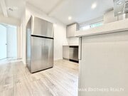 Photo - 1570 Yosemite Dr Unit 4