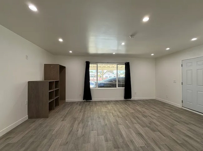 Photo - 8241 Shoup Ave