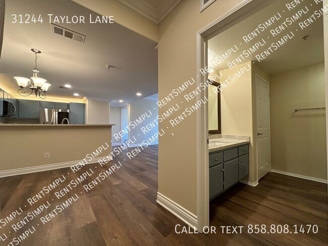 Photo - 31244 Taylor Ln