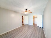 Photo - 900 Kincaid Ave