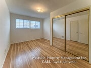 Photo - 244 S Doheny Dr