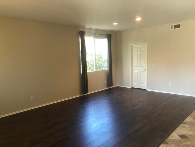 Photo - Chardonnay Hills 4 Bedroom