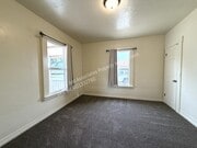 Photo - 5120 Union Ave