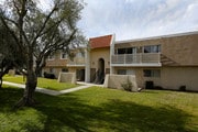 Photo - River Rock Apts
