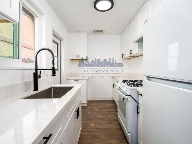 Photo - 106 Madison Ave