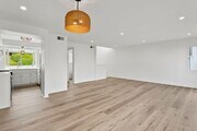 Photo - Bright, Beautiful & Newly Updated with Oce... Townhome