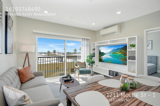 Photo - 1211 Mollie St Unit 1