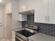 Photo - 5301 Balboa Blvd Condo Unit E11