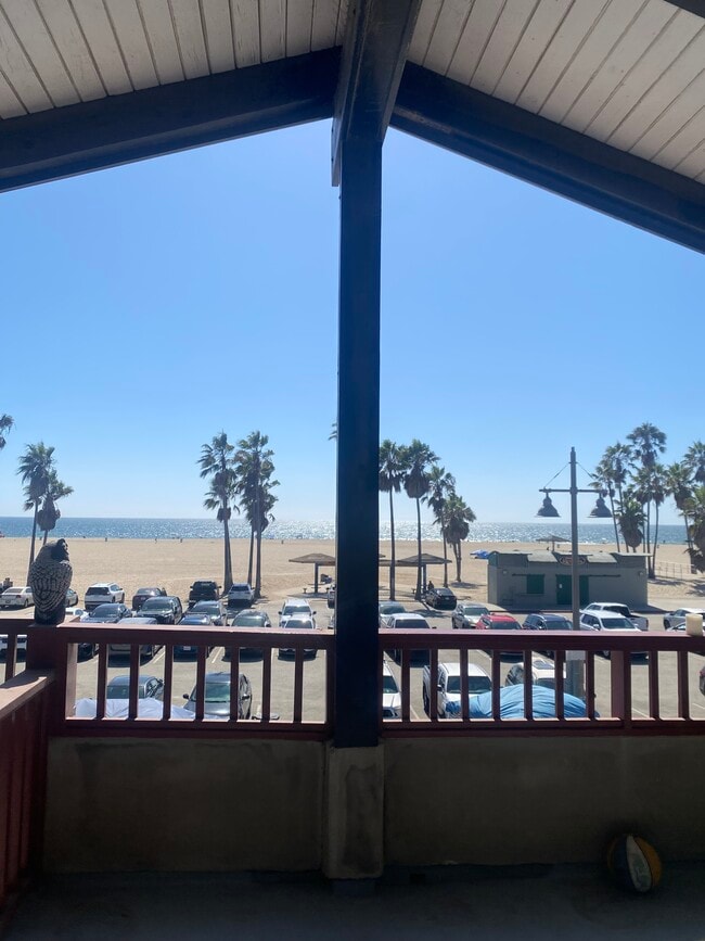 Photo - 313 Ocean Front Walk Unit 4