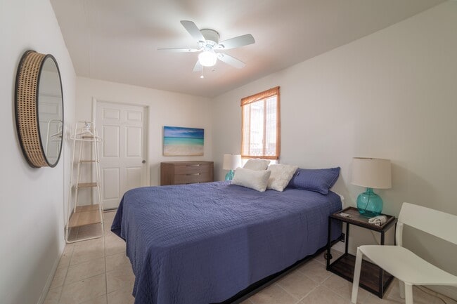 Photo - 612 Bayview Dr