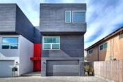 Photo - 2925 Cloverdale Ave