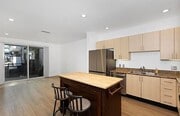 Photo - 525 Eleventh Ave Townhome
