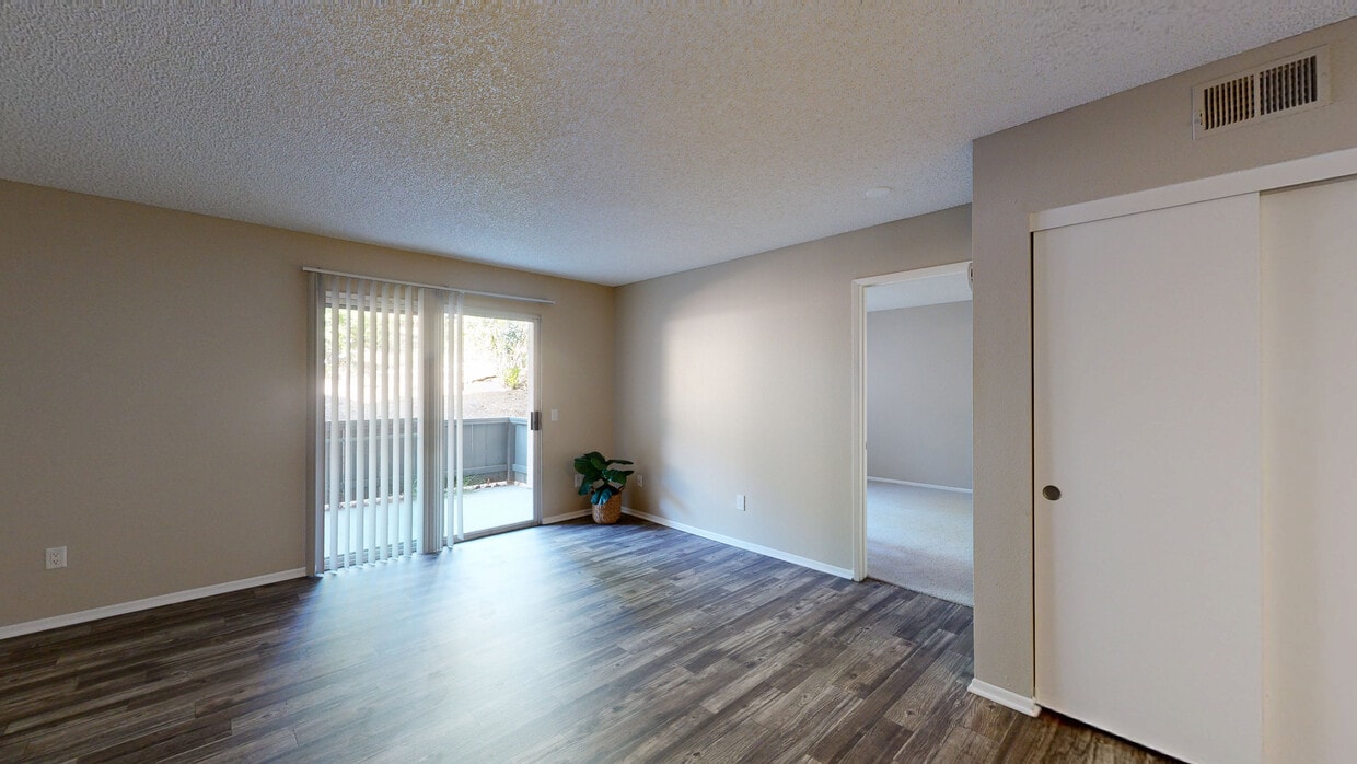 3D Tour - Hadley Apartments - A 55+ Lifestyle Community