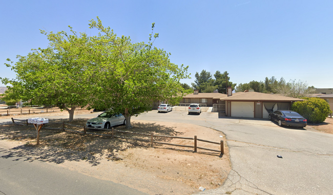2 Bedroom 1 Bathroom Apartment with 1 Car ... - 2 Bedroom 1 Bathroom Apartment with 1 Car ...