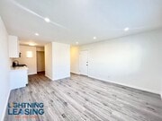 Photo - 843 S Carondelet St Condo Unit 10D