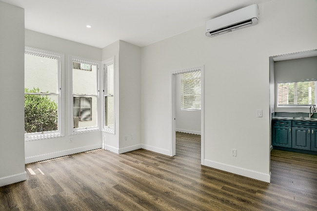 Photo - 3718-3726 First Ave. Unit 3720