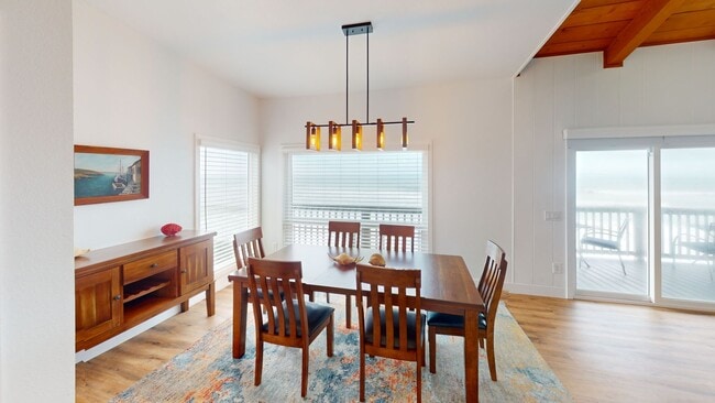 Photo - 1480 Seacoast Dr Unit A