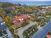 Photo - 7332 Birdview Ave House