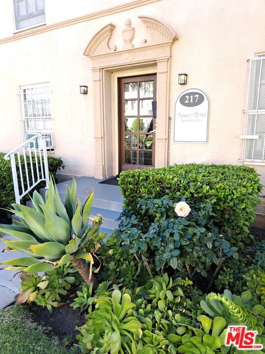 Photo - 217 S Tower Dr Unit 1