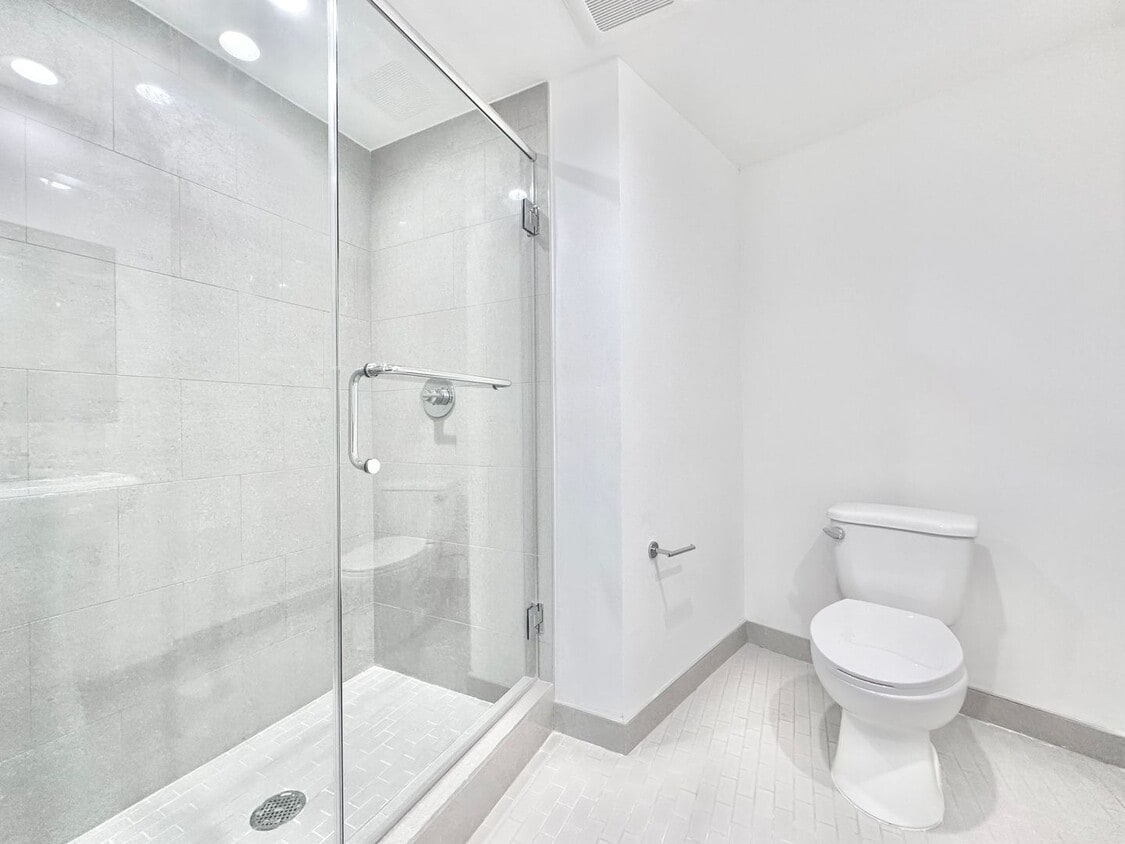 Floor Plan - Modern 1 Bed + 1 Bath - 605