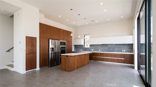 Photo - 1618 Amherst Ave