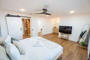 Photo - 2012 Troy Pl Unit SI FL1-ID1559821P