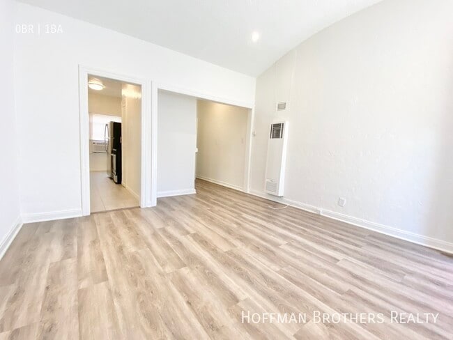 Photo - 832 N Alta Vista Blvd Unit 3/4