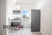 Photo - 1918 Grace Ave Condo Unit 9