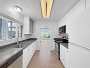 Photo - Charming & Spacious 2BD/2BA Condo in Bay P... Unit 107