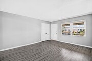 Photo - 445 W 15th St Unit 15
