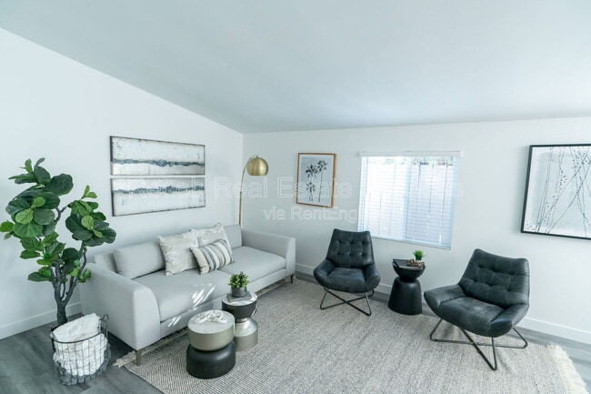 Photo - 3563 Angwin Dr Unit 3557