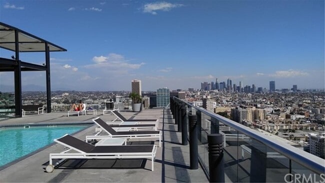Photo - 3810 Wilshire Blvd Condo Unit 309