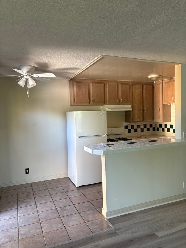 Dining area - 263 Molino Ave Unit 9