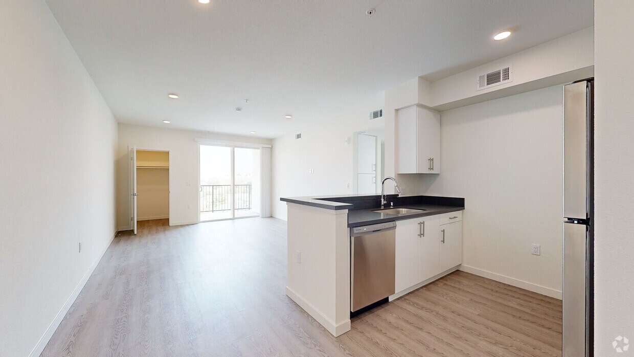 3D Tour - 3518 Chesapeake Ave., Los Angeles, CA 90016