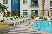 Pool Chairs - Jefferson Cenza