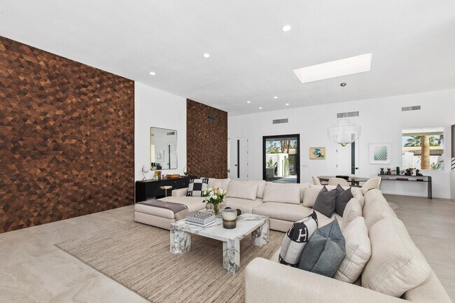 Photo - 45635 Camino Del Rey