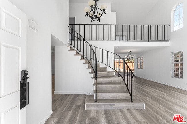 Photo - 37105 Zinnia St