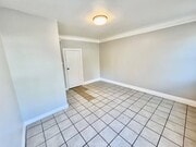 Photo - 439 Union Dr